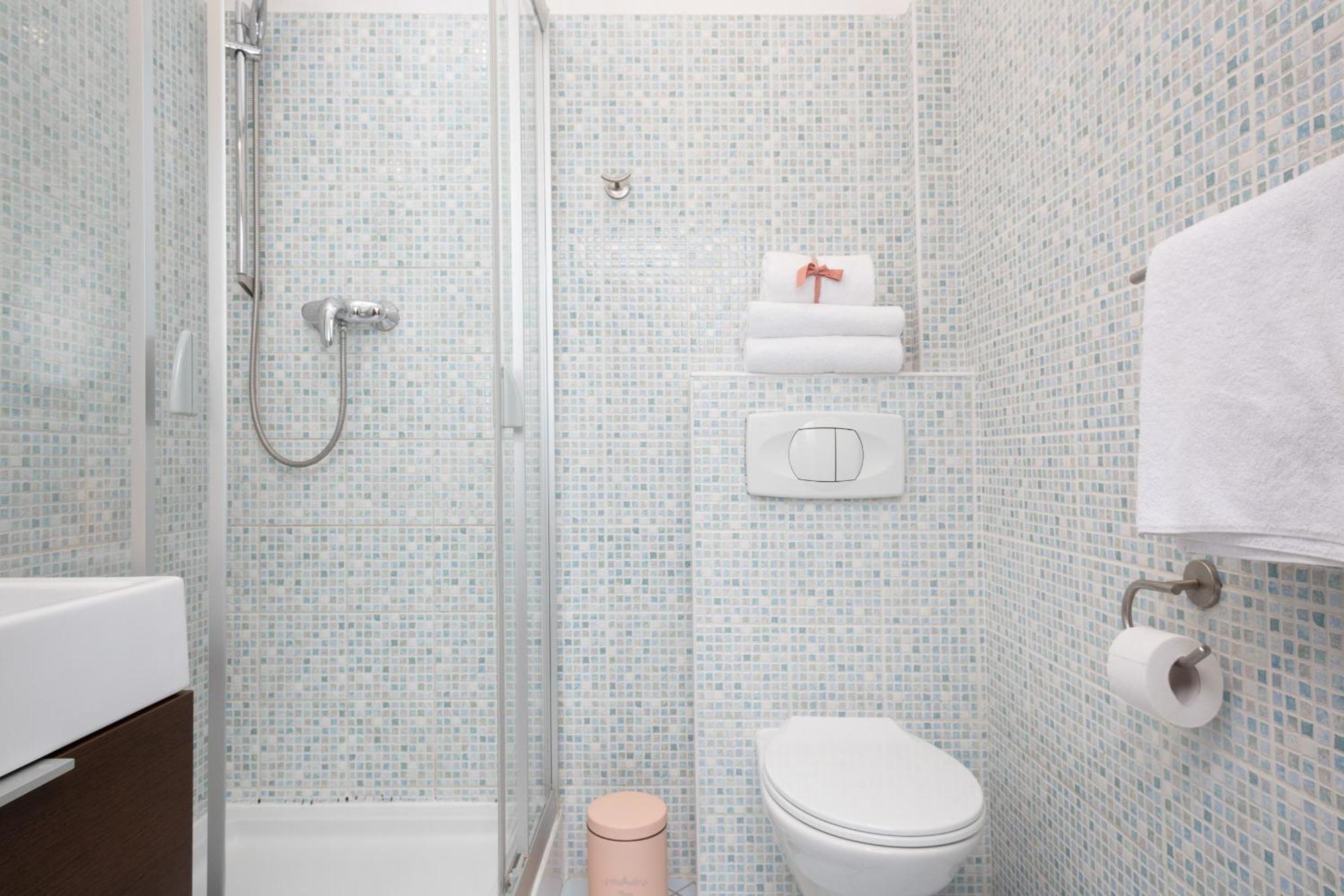 Warsaw New Town Apartment By Noclegi Renters Exterior photo